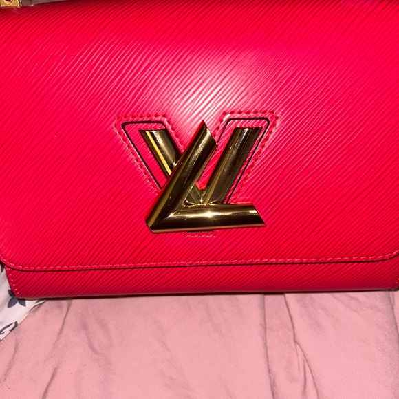 Purse - Picture 1 of 5